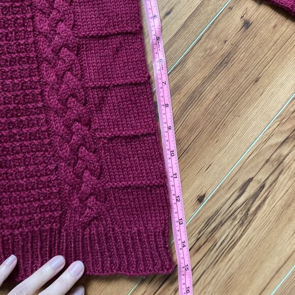 Raspberry Cable Sweater Hand knit Small Unisex - Picture 9 of 12